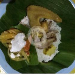 Nasi Liwet Potongan Ayam Sayap  Tahu Bacem