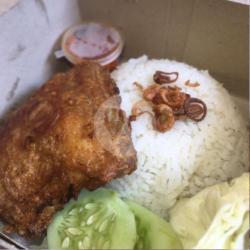 Paket Nasi Ayam Dada Es Teh