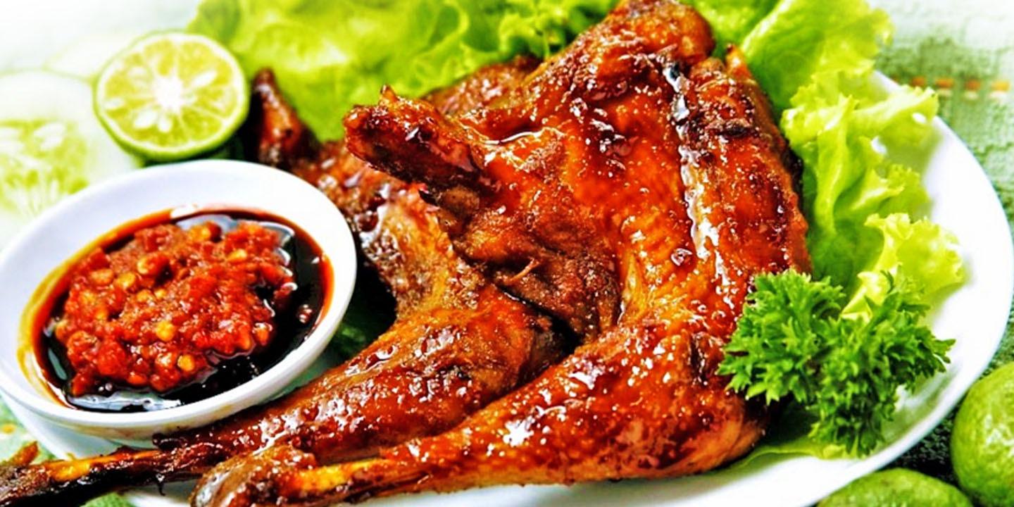 Ayam & Ikan Bakar Pondok Cinta Jelutung Corner, Hayam Wuruk
