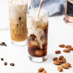 Almond Coffee Latte