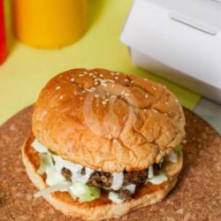 Truffle Mushroom Burger (vegan)