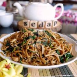 Mie Goreng Kucai B