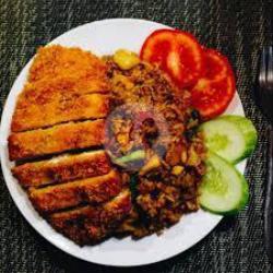 Nasi Goreng Chicken Katsu