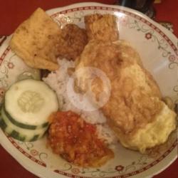 Nasi Telor   Tahu   Tempe