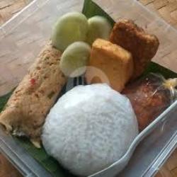 Nasi Pepes Tahu Lengkap