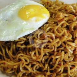 Indomie Rasa Rendang Single Telor