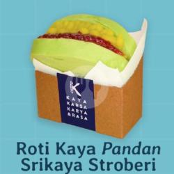 Roti Kaya Pandan Stroberi