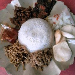 Nasi Campur   Paru Rica