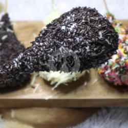 Donat Paha Ayam Butter Chocolate 4 Pcs