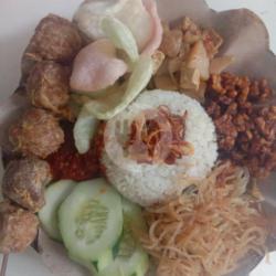 Nasi Uduk Sayur Komplit   Sate Bakso