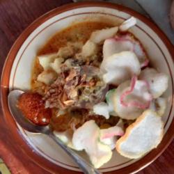 Ketupat Sayur Tahu Kentang