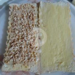 Roti Bakar Bandung Kacang Crunchy