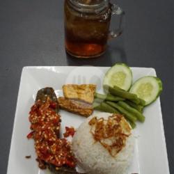 Pahe Lele Sambal Mentah