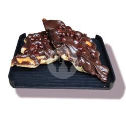 Croffle Chocolate Crunchy