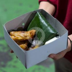 Nasi Ayam Kampung Box (dada Sedang)