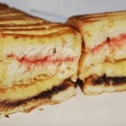 Roti Bakar Campur