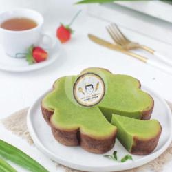 Bolu Kemojo Pandan