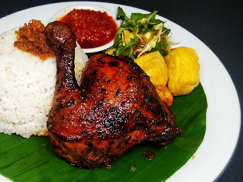 Ayam Goreng Syariah, Purwokinanti,Pakualaman