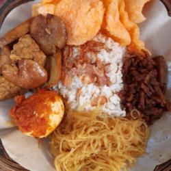 Nasi Uduk Oreg Tempe Bihun