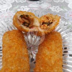 Risoles Ayam Mercon (matang) Qty : 16