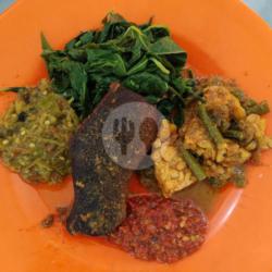 Babat Gulai   Sayur Lengkap