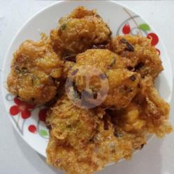 Perkedel Kentang Kremes