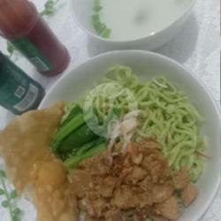 Mie Hijau Ayam Jamur