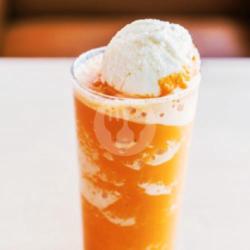 Es Thai Tea Float Vanila Cream