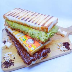 Roti Bakar Greentea Crunchy Coklat