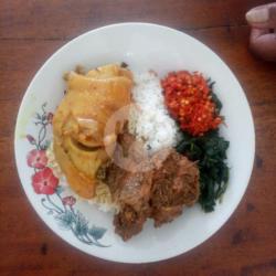 Nasi Rendang Kikil