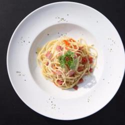 Spaghetti Tuna Aglio Olio (pasta)