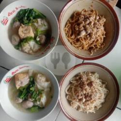 Bakmi Baso Tahu Pangsit Yamien Asin