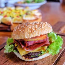 Beef Bacon Cheese Burger