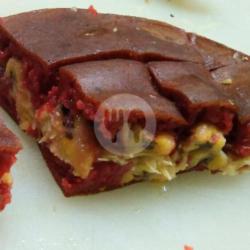 Red Velvet Keju Pisang