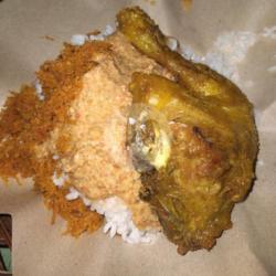 Nasi Ulam  Ayam Goreng   Sambal   Lalapan