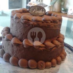 Chocolate Cake 2 Tiers