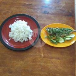 Nasi Ikan Selar Cabe Ijo