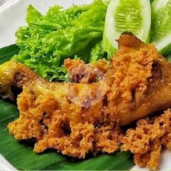 Ayam Kremes Tmpa Nasi