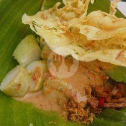 Lontong Pecel