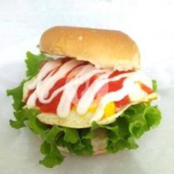 Beef Burger   Keju   Telur