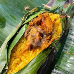 Nasi Kuning Bakar Ikan Pindang