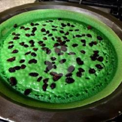 Martabak Manis Pandan Kismis Susu