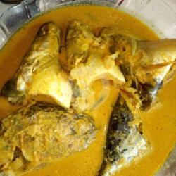 Gulai Kepala Patin   Nasi