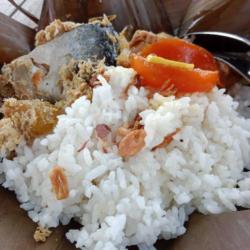 Nasi Botok Ikan Patin