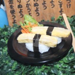 Tamago Sushi Nigiri