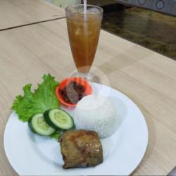 Paket Hemat Ayam Goreng Broiler