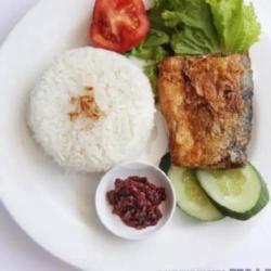 Nasi Bandeng   Sambel Bawang