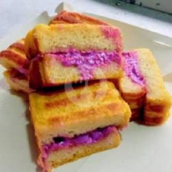 Roti Bakar Taro Coklat Susu