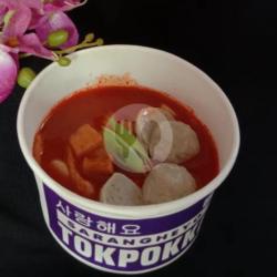 Tokpokki Toping Bakso... Pedas Bikin Nagih