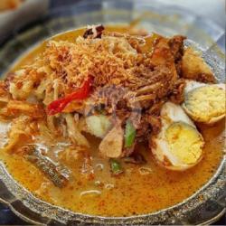 Lontong Sayur Semur Telor